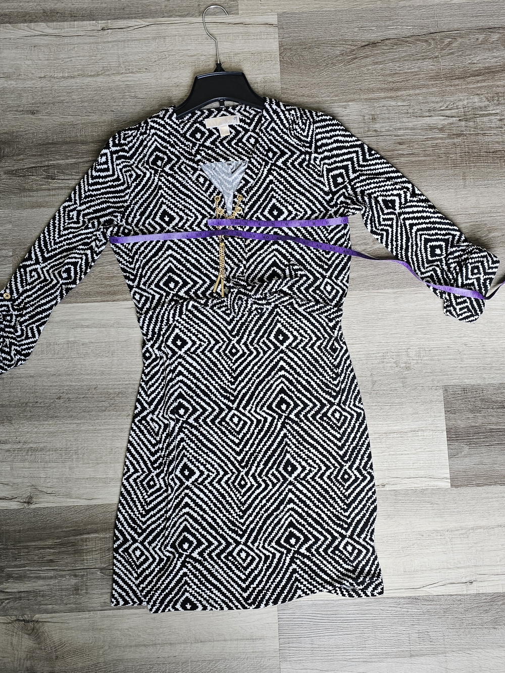 MICHAEL Michael Kors Black and White Geometric Lace-Up Long Sleeve Dress - Picture 8 of 16